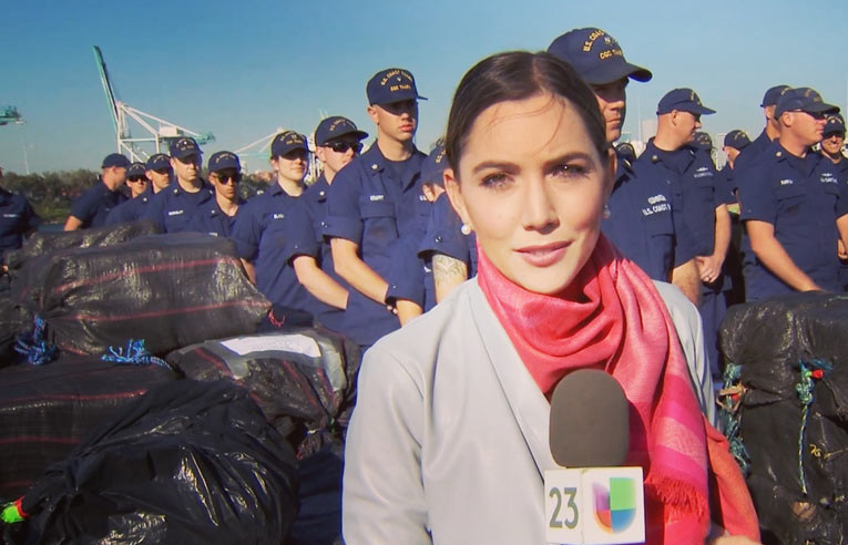 Maria Alesia Sosa reporting for Univision.