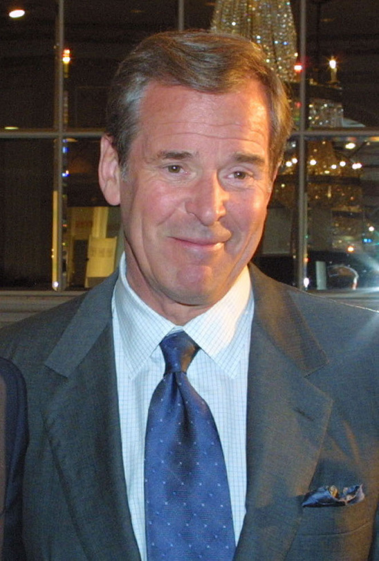 ABC News anchorman Peter Jennings at the 61st Annual Peabody Awards Luncheon, in 2002.