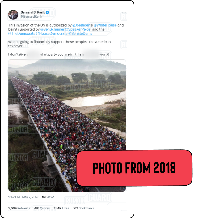 A tweet reads, “This invasion of the US is authorized by Joe Biden’s White House” and features an image of thousands of people on a bridge. The News Literacy Project has added a label that says, “PHOTO FROM 2018.”