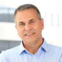 Peter Adams headshot