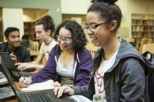 In April 2016, prior to the platform’s formal release, sSeniors in a journalism class at Frank Sinatra School of the Arts in New York City were among the first to try NLP's checkology® virtual classroom. Photo by Meredith Whitefield