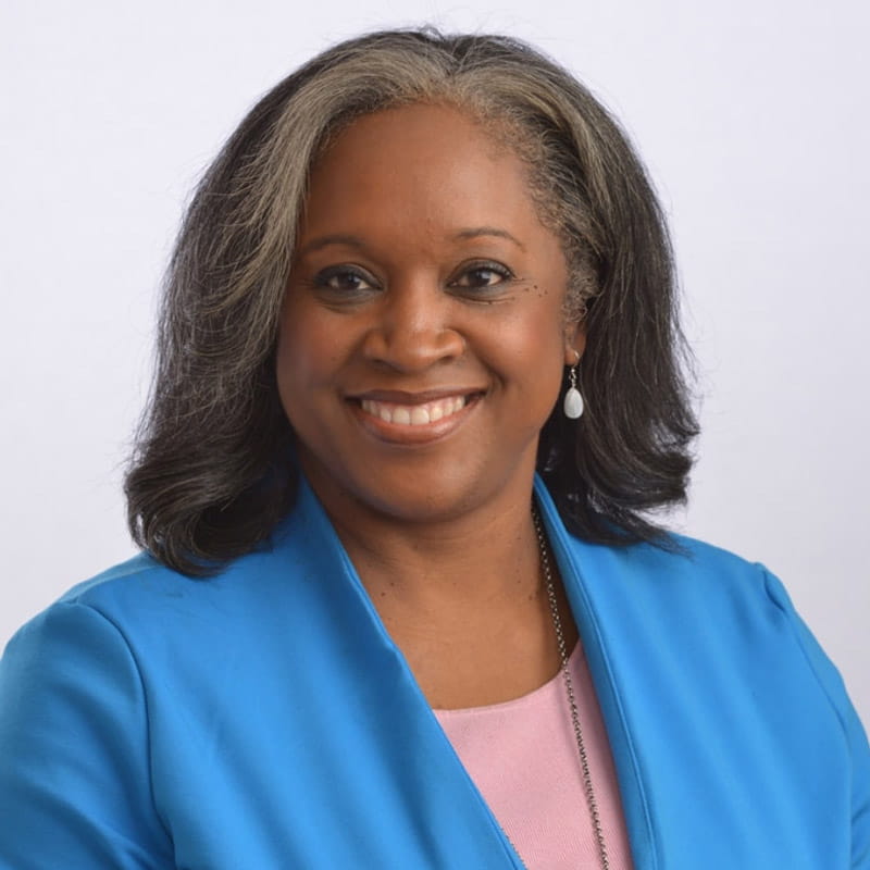 Headshot of News Literacy Project board member and veteran journalist Tracie Potts