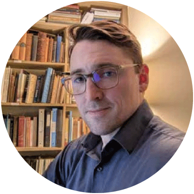 TomShannon_Headshot-400sq - The News Literacy Project Tom Shannon headshot.